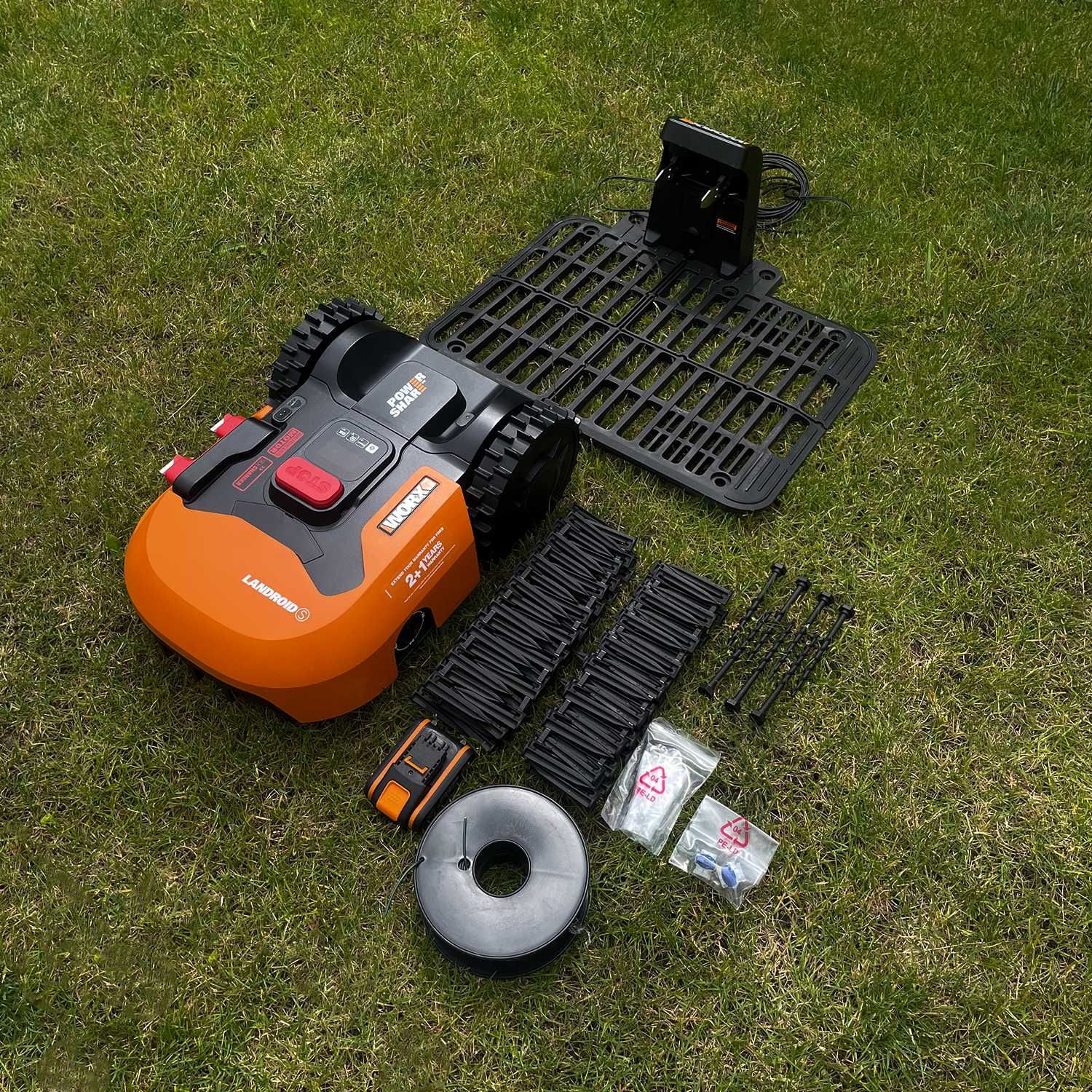 WORX Landroid S300 WR130E – robot koszący, kosiarka ogrodowa NOWY
