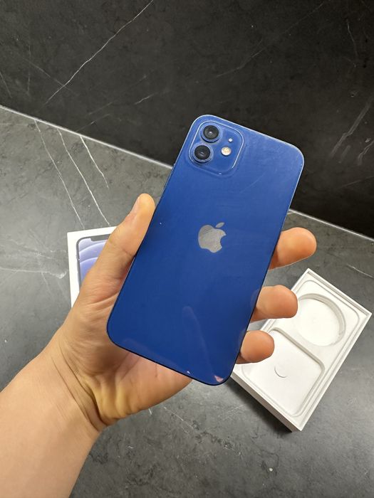 iPhone 12 - 64gb - granatowy - 85% kondycji - stan dobry - komplet