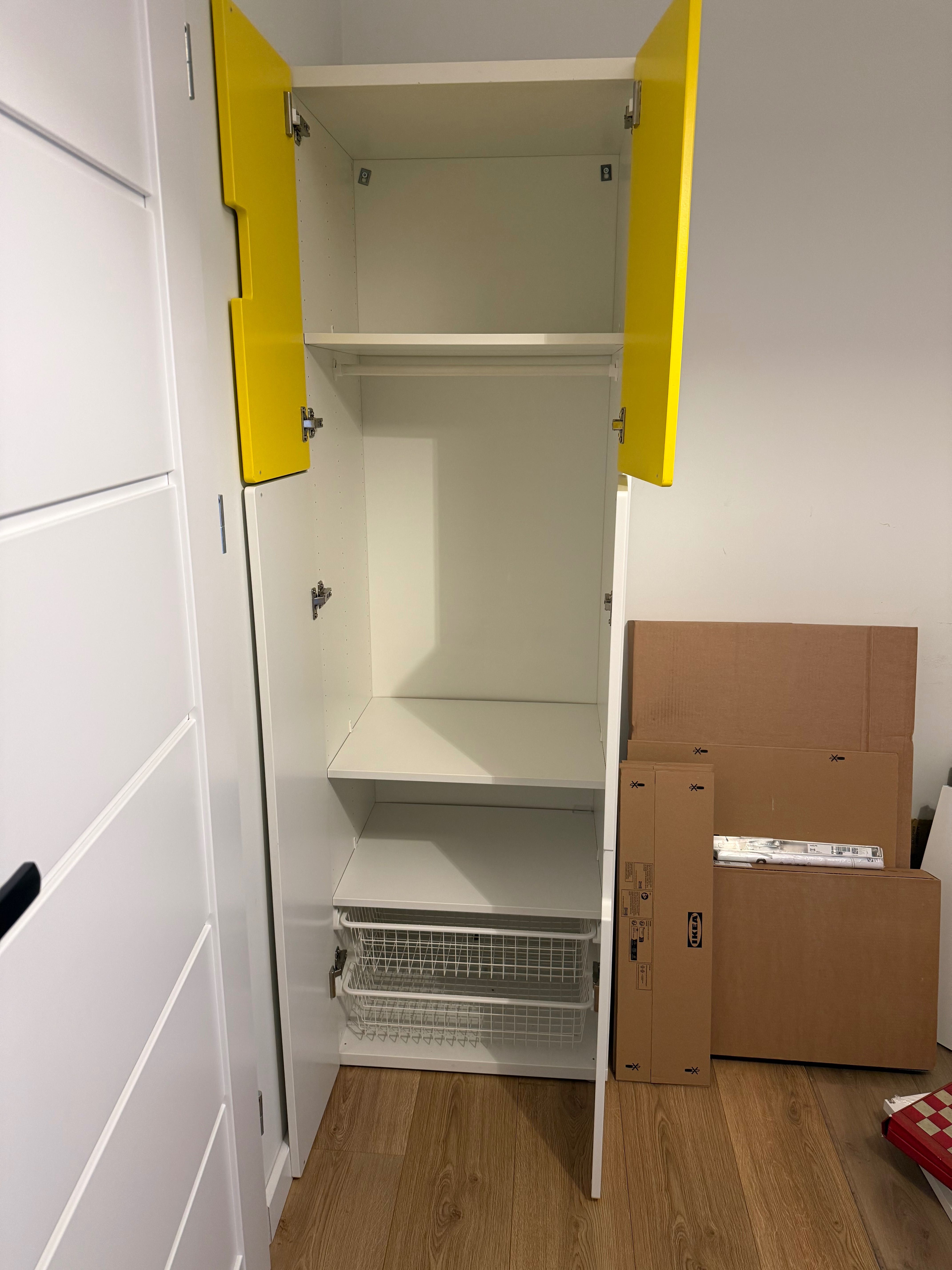 IKEA STUVA - szafa wysoka / front biały / zółty