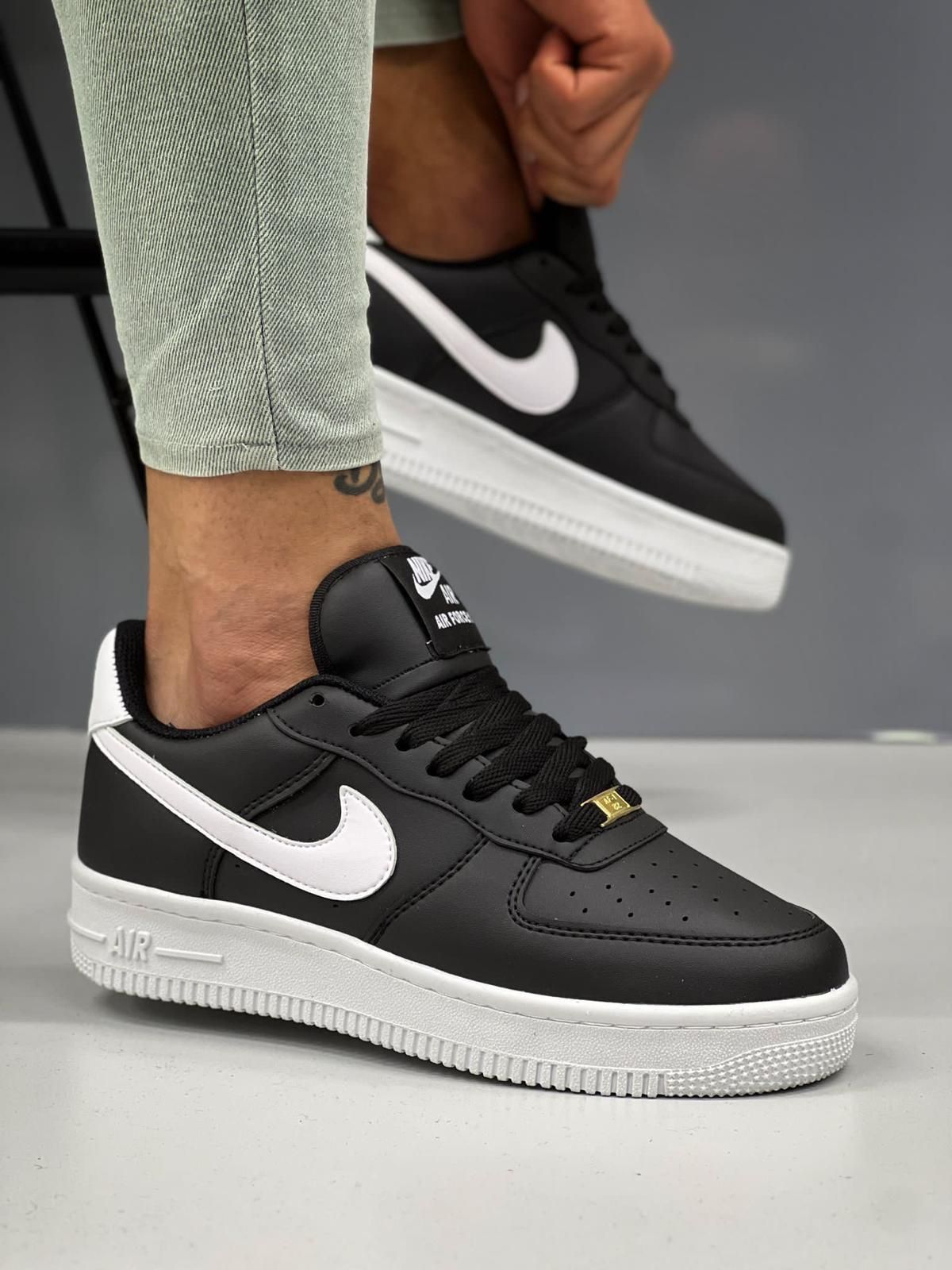 czarne nowe Nike air force 1 nowe buty Nike force