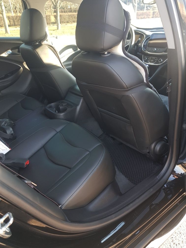 Продаю Chevrolet Volt Premier