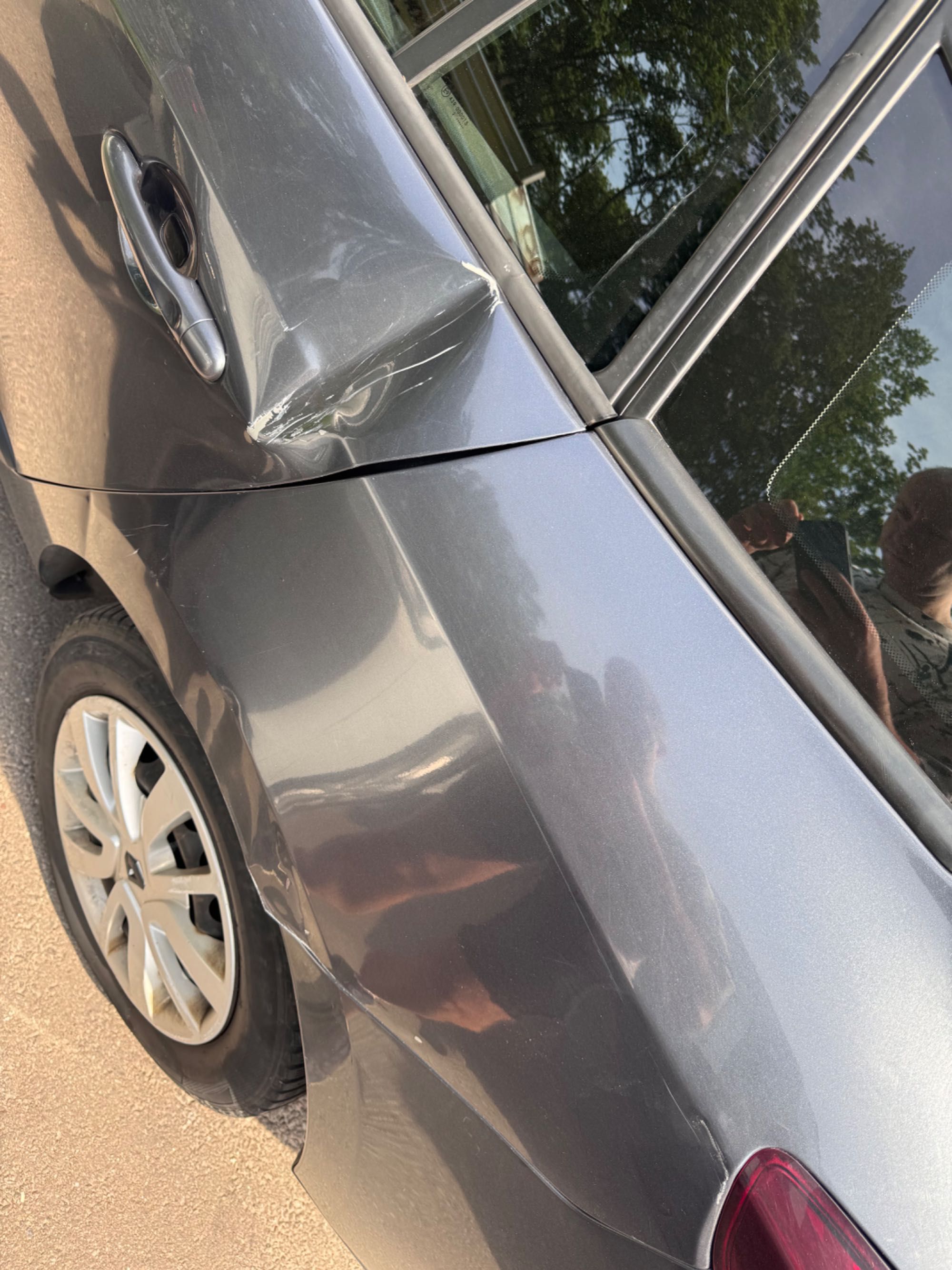Renault Megane 3 dci k9k универсал дизель 2012