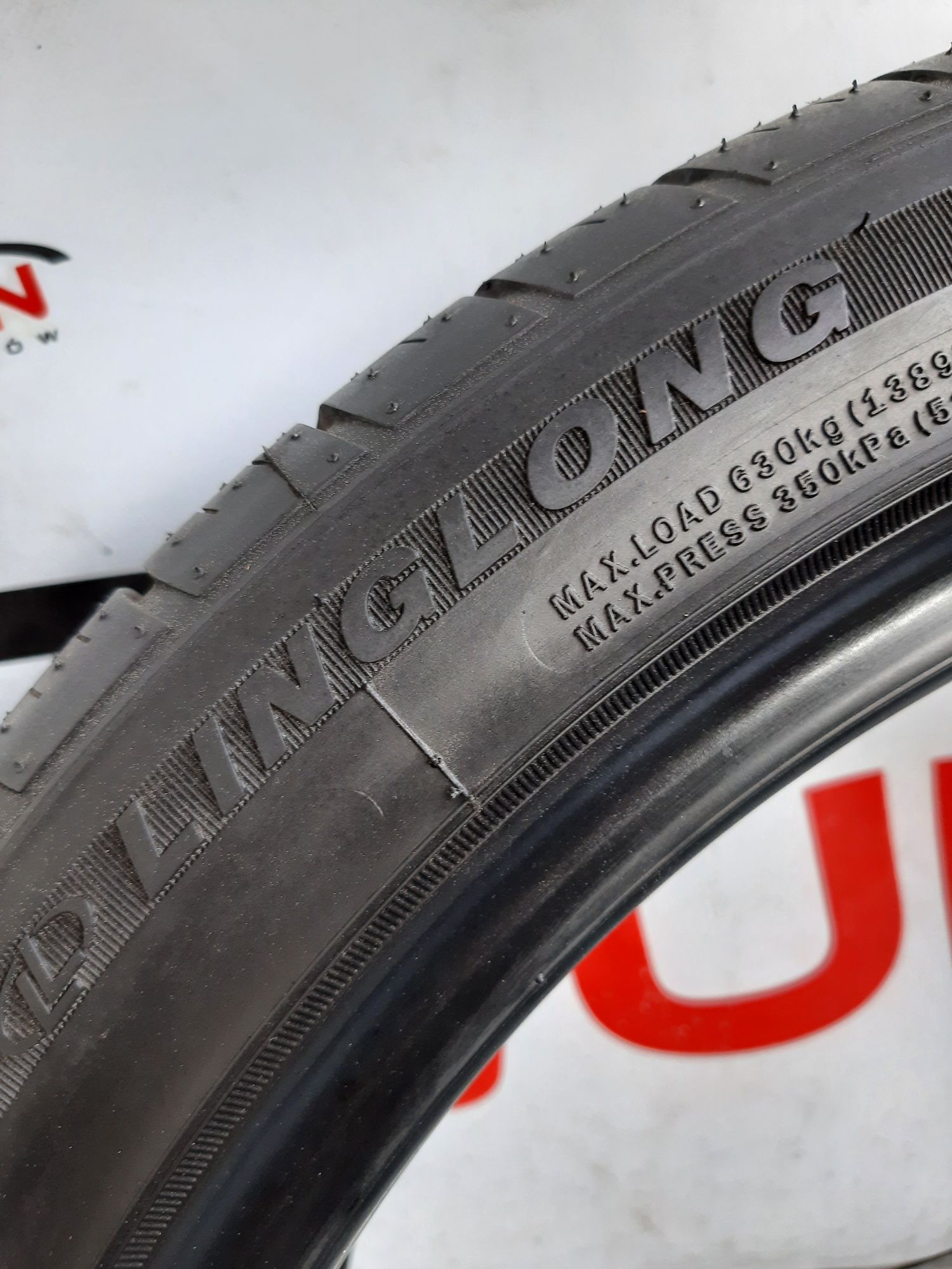 4x 225/45r19 92V Linglong Green-Max 4x4 HP