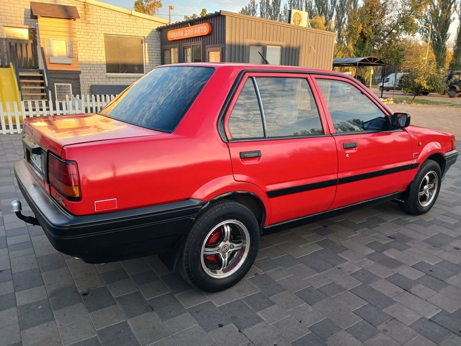 Продам Nissan Sunny 1,6 бензин