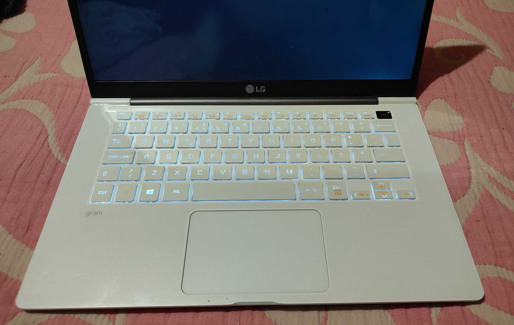 Portátil LG Gram 14Z980 i7, SO HOJE