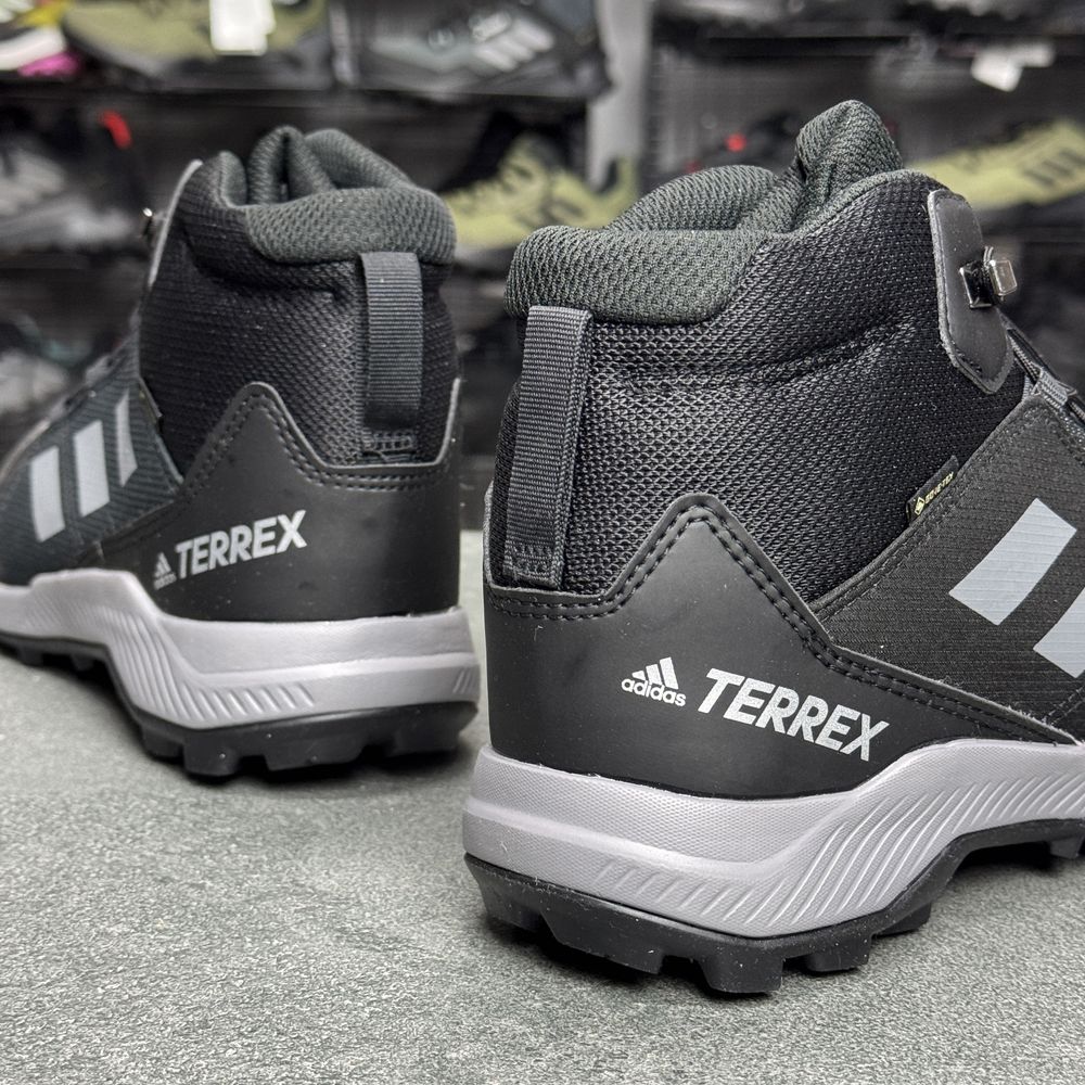 ОРИГІНАЛ 100% Adidas Terrex Gore tex EF0225 /37 р непромокають