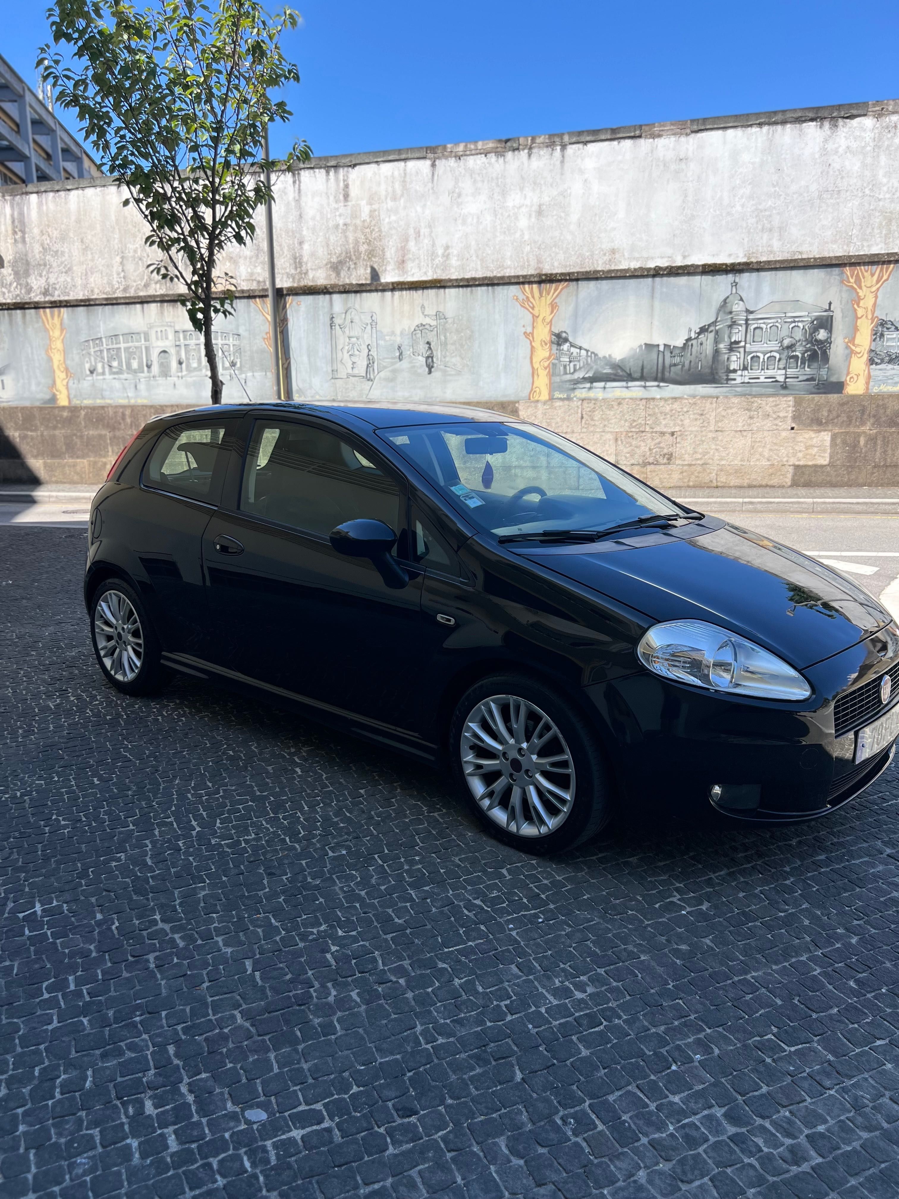 Fiat Punto Sport - 1.3 Diesel - 6 Marchas - Impecável