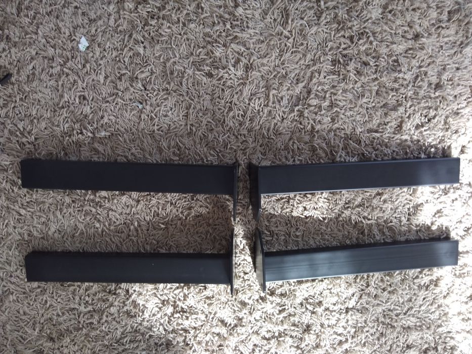 Metalowe nogi do stołu  bardzo solid.ne.