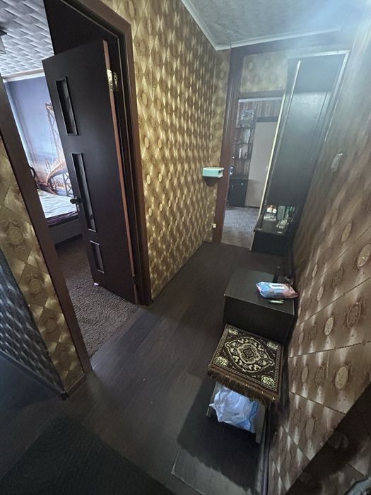 Продам квартиру 2 комнатную (42мкв)