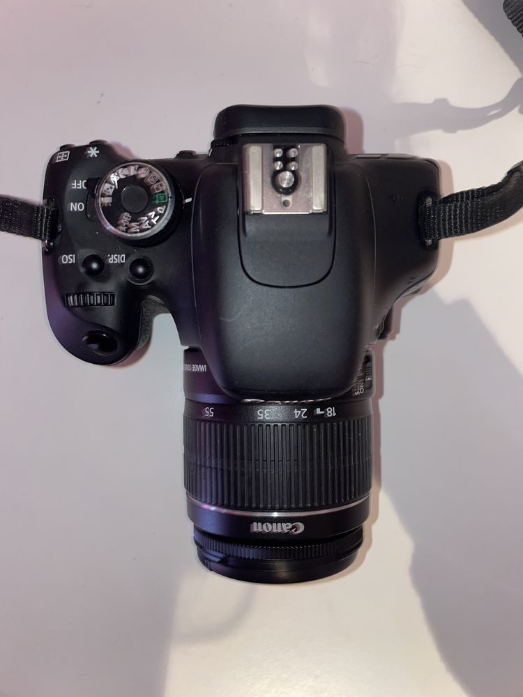 Canon EOS 600D + Lente 18-55mm + Mochila