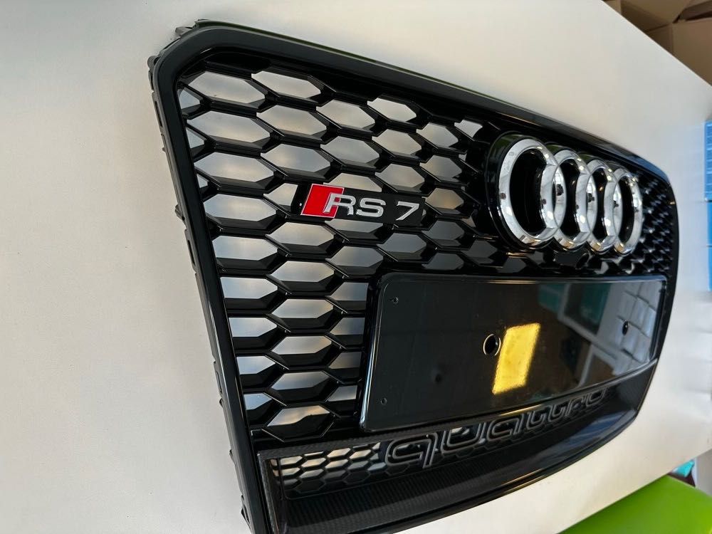 Grelha Original Audi RS7 Carbono