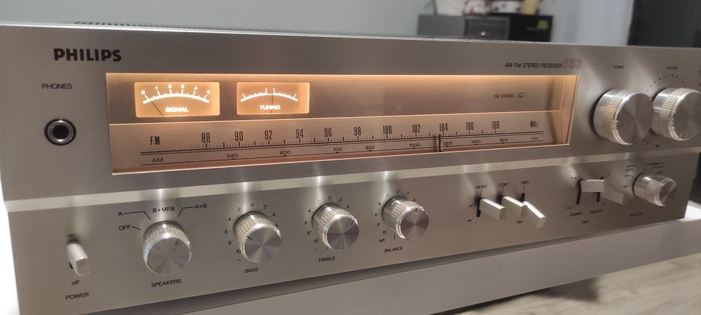 Philis Am-Fm Stereo recevied 683