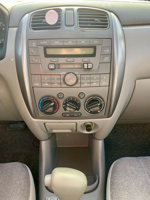 Mazda  ladna dlugie oplaty Automat Klima