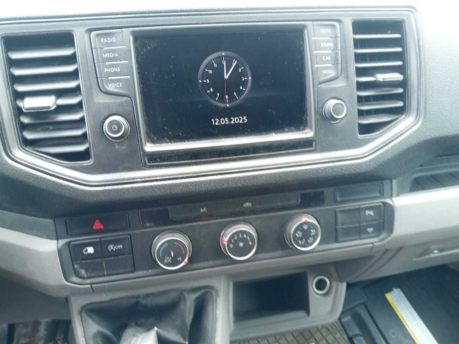 Vw Crafter 2.0 tdi 140km. L2H2 na jednej turbinie