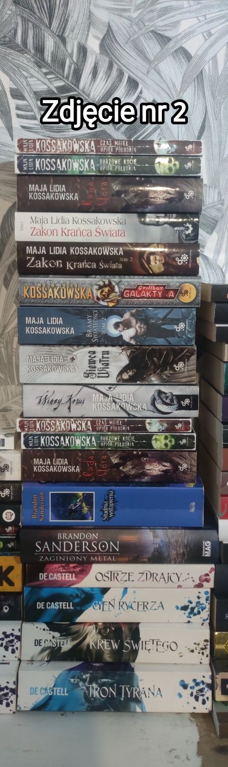 Wyprzedaż książek różne nowe i używane fantasy, kryminał reportaż