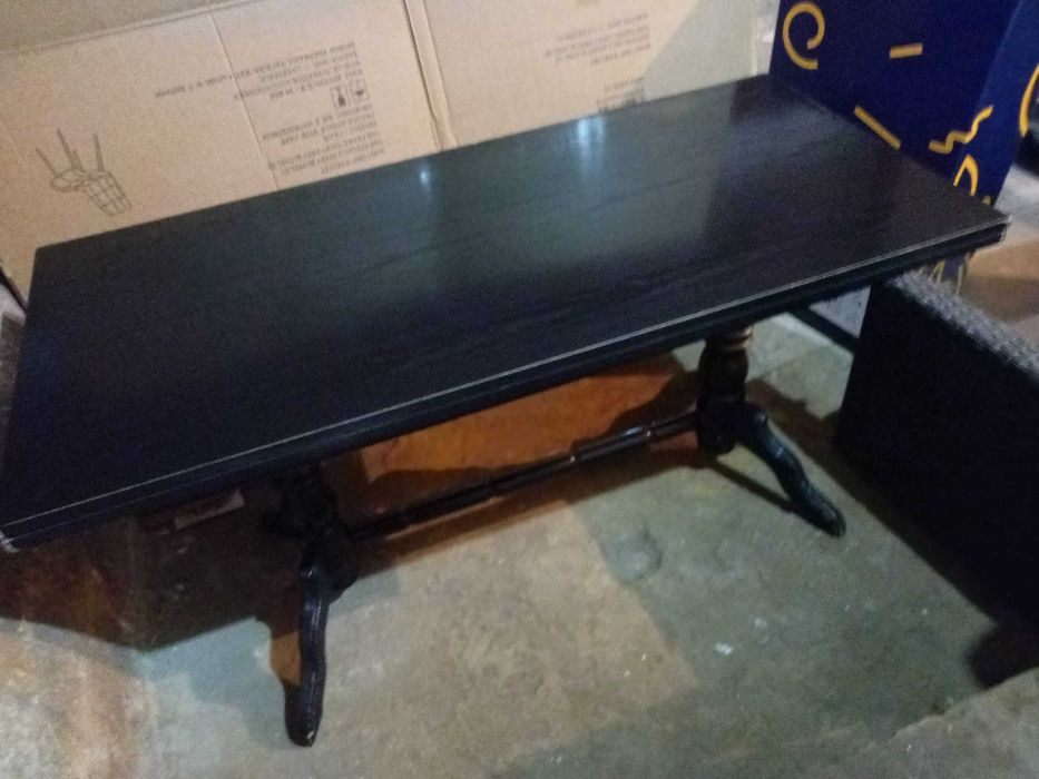 ława rozkładana czarna