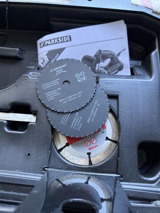 Parkside PTS 710 A1 serra circular de imersão