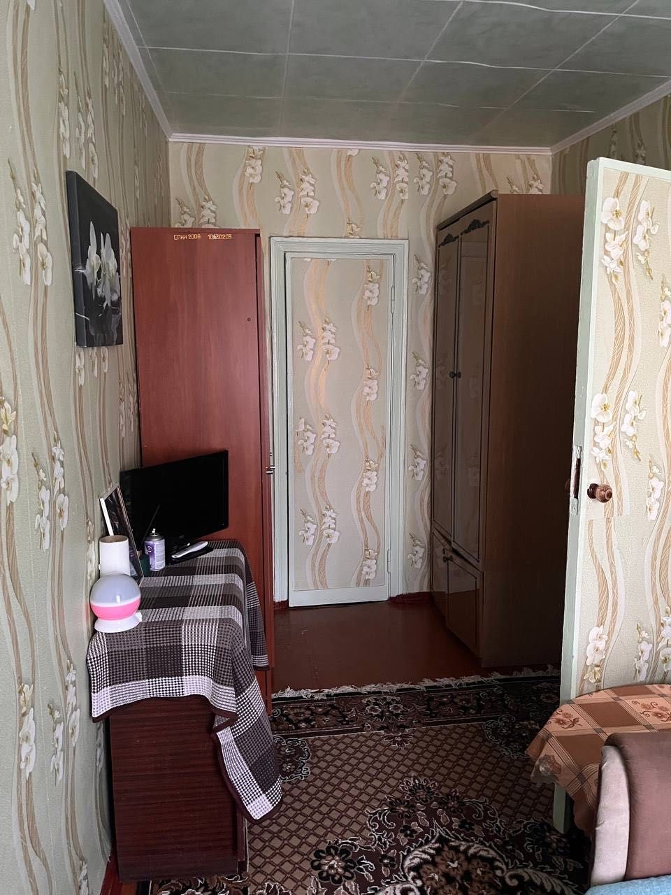Продается 2-х комнатная квартира, район - черевковка
