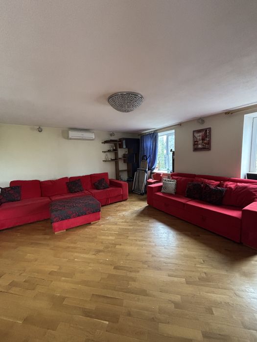 Сдам 3-этажный дом на берегу Днепра