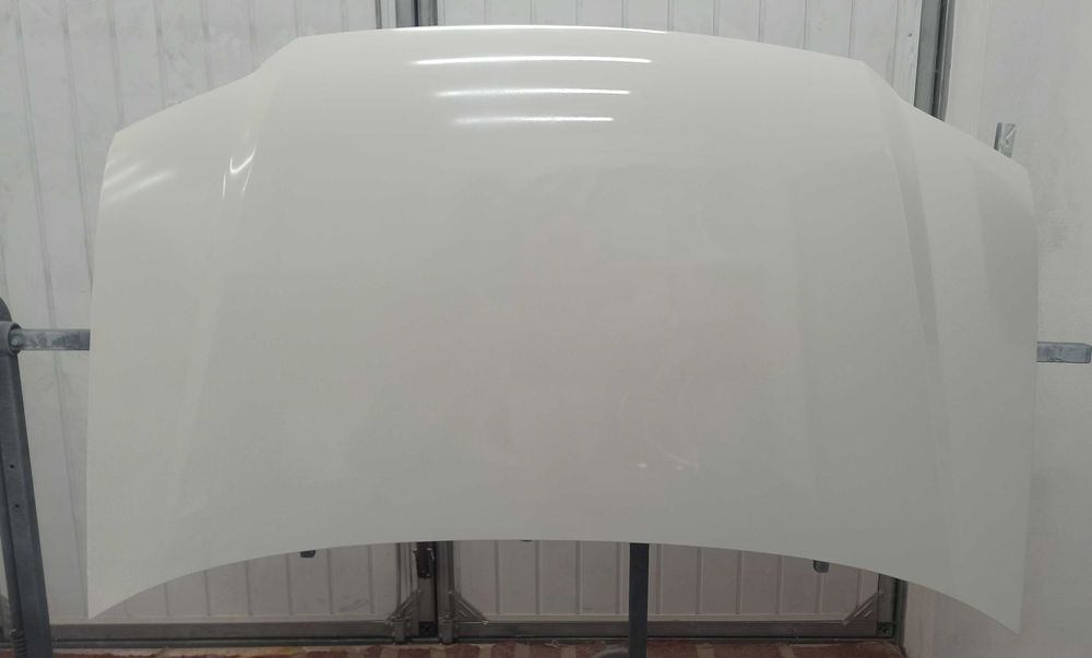 Maska do VW Caddy 3 2K 04-10r w kolorze białym LB9A