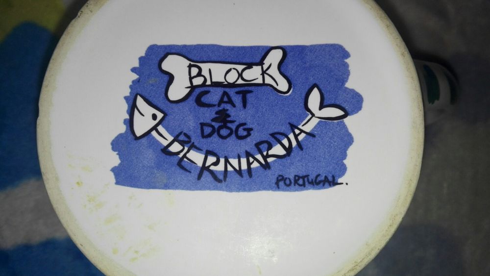 Jarro e duas canecas