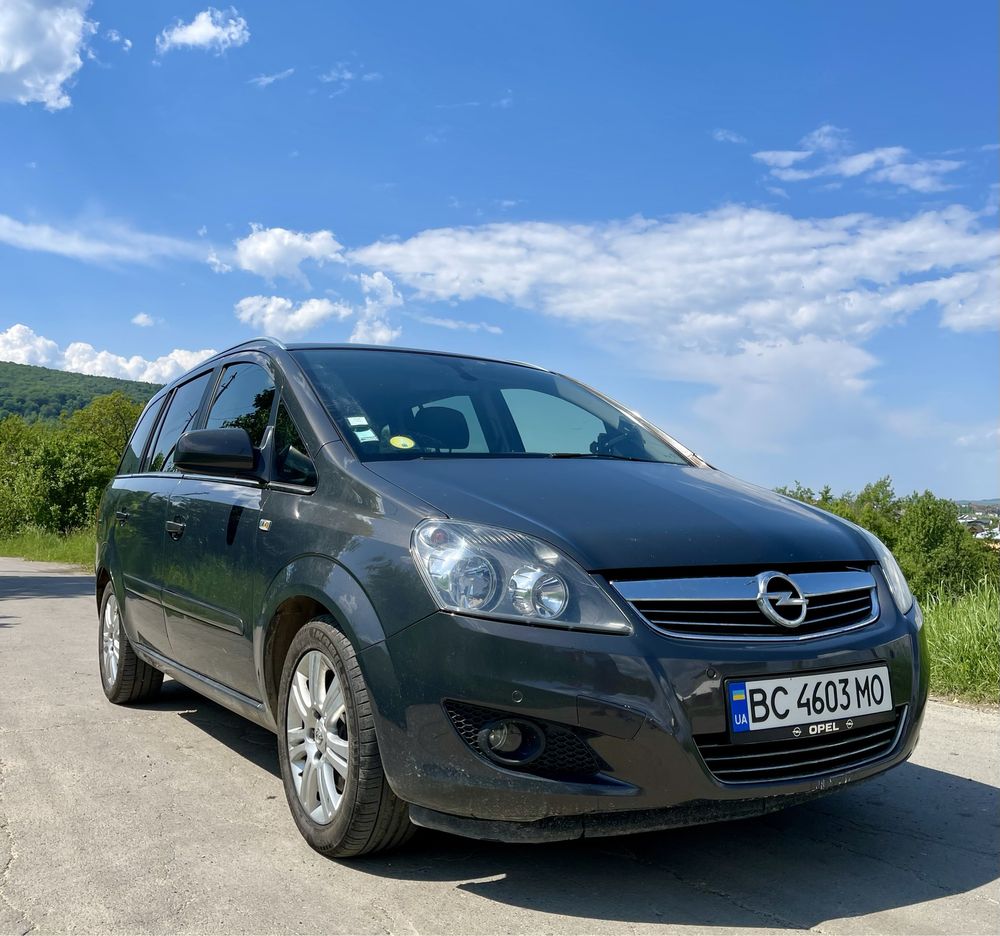 Opel Zafira дизель Власник