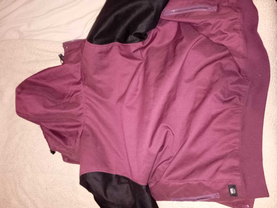 Vendo casa da Vans tamanho médium