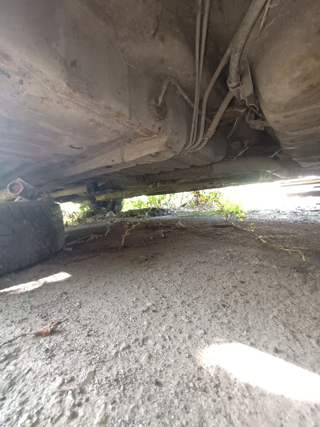 Продам Mitsubishi Галнт цілим або по запчастинам.