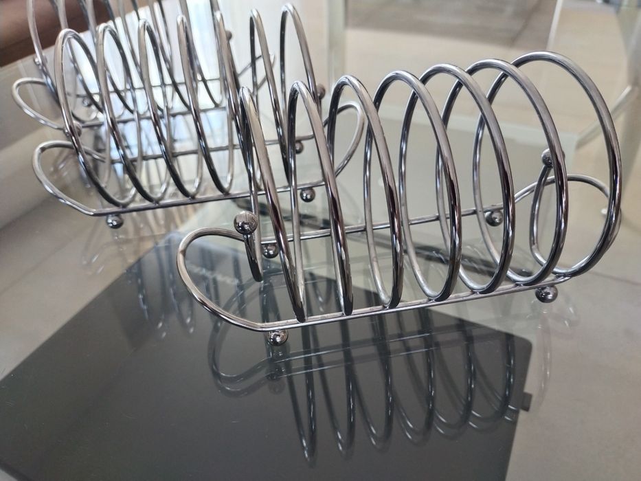 Stojak na tosty lub płyty CD