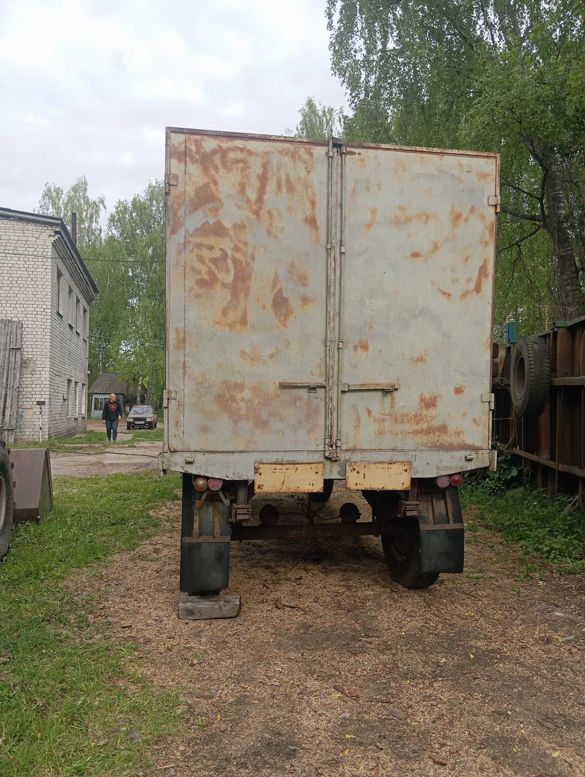 Прицеп зил термобудка