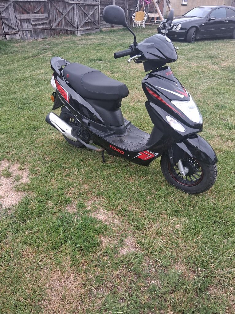 Skuter ZNEN ZNAY 50