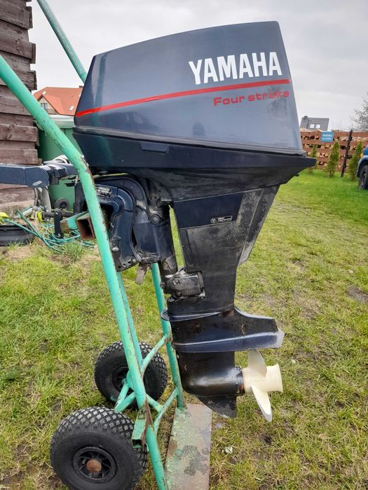 Silnik yamaha 8 hp