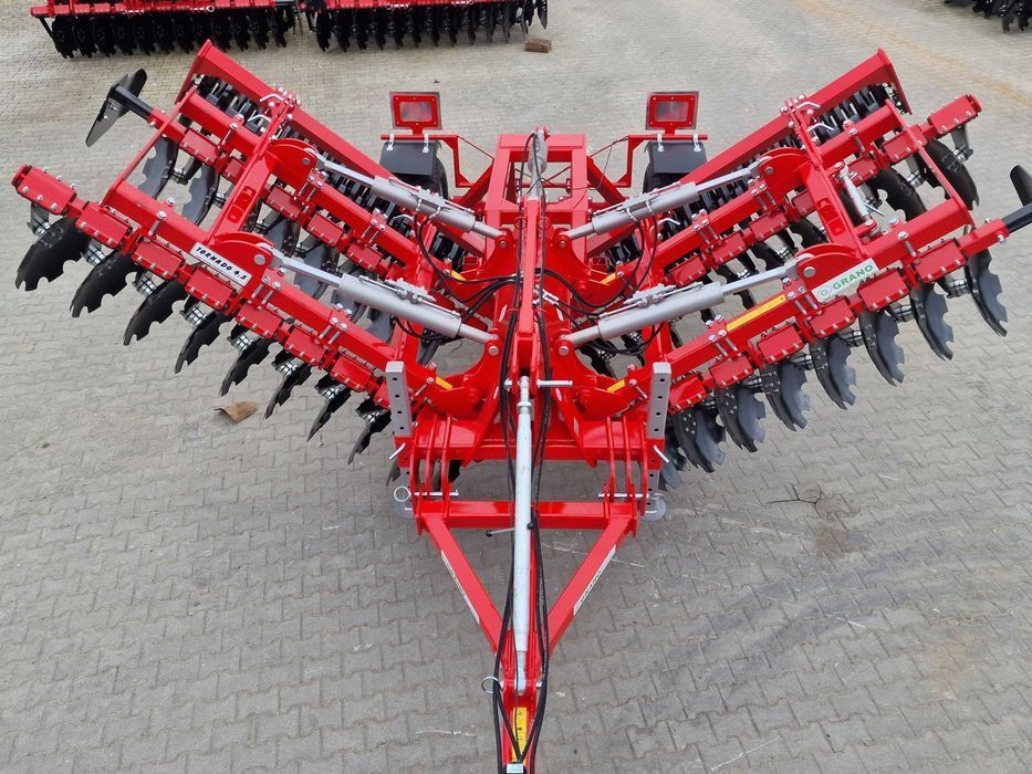 Brona talerzowa hydrauliczna talerzówka 4 m 4,5 m 5 m Grano System