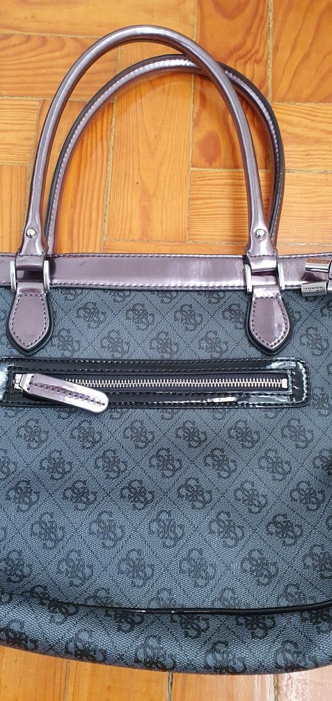 Mala tiracolo Guess