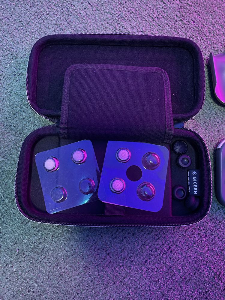 Vendo nintendo switch lite com acessorios/ troco