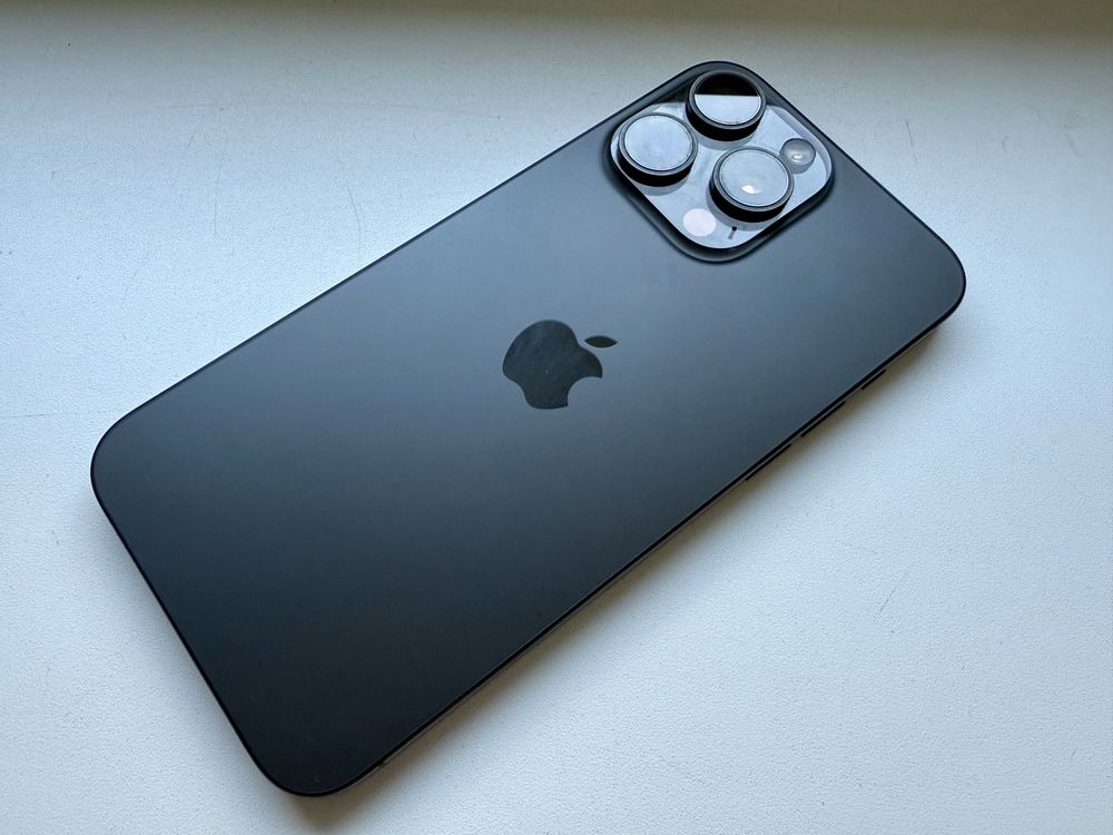 iPhone 15 Pro Max
