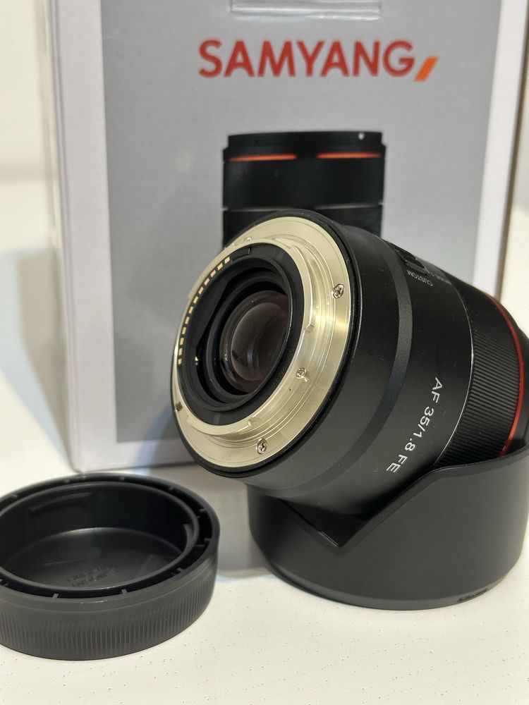 Samyang 35mm f1.8  sony FE