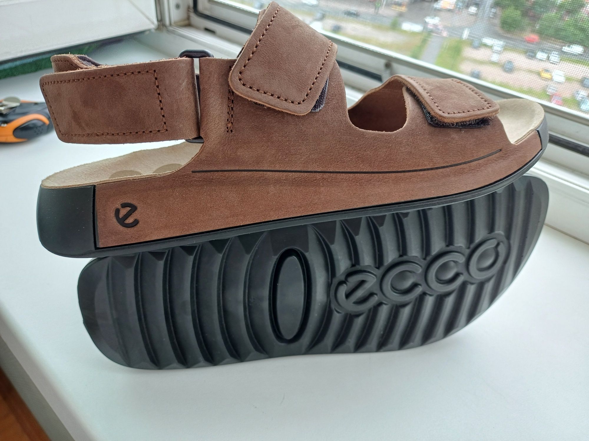 Сандалії ECCO Cozmo 50094402482 ZM5700 розміри 40,41,44,45 Оригінал