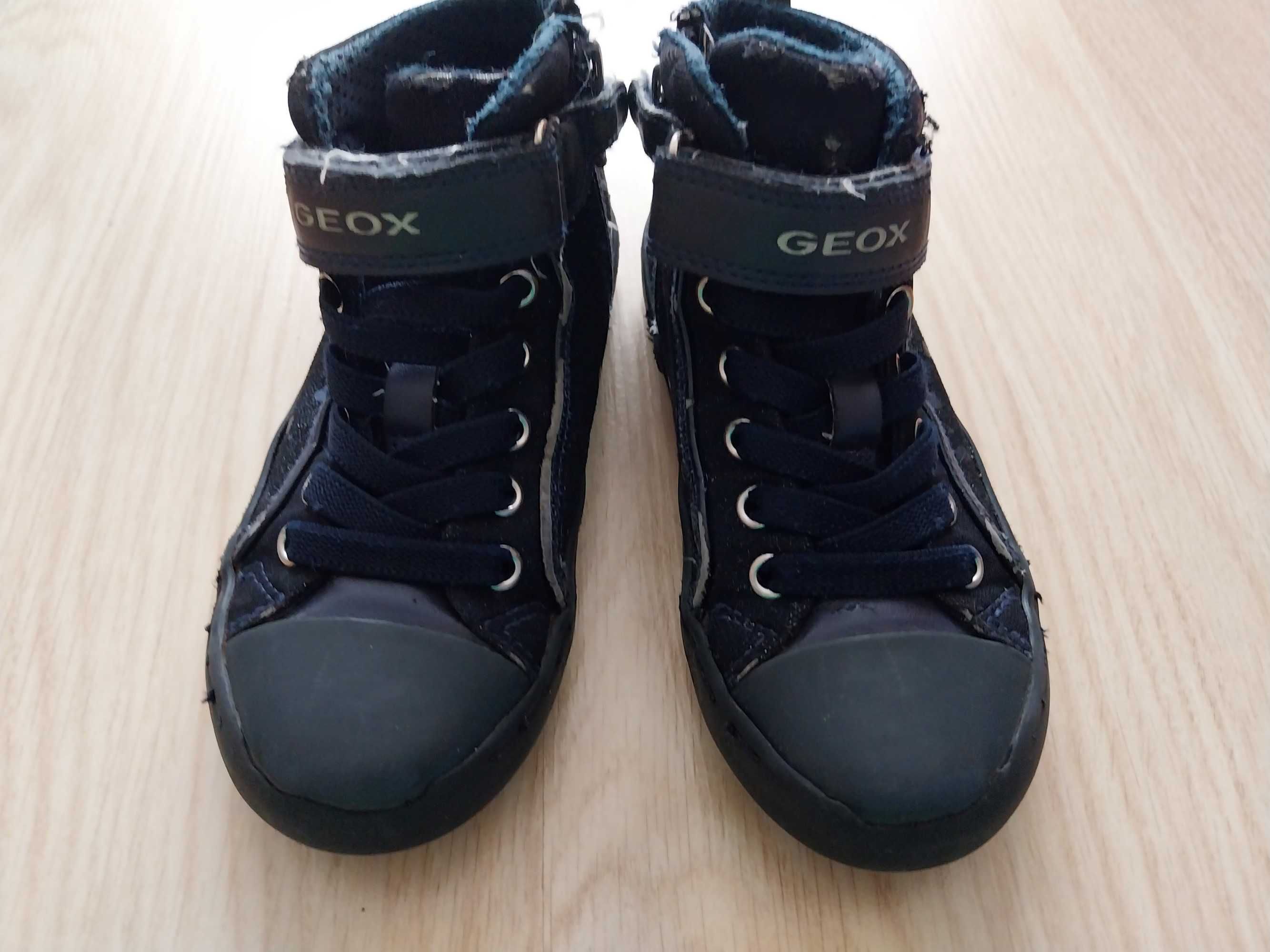 Bota azul Geox T27