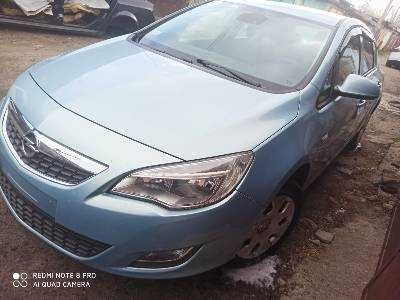 Разборка Opel Astra J 2010 A14NET МКПП 1,4 бензин Шрот Запчастини