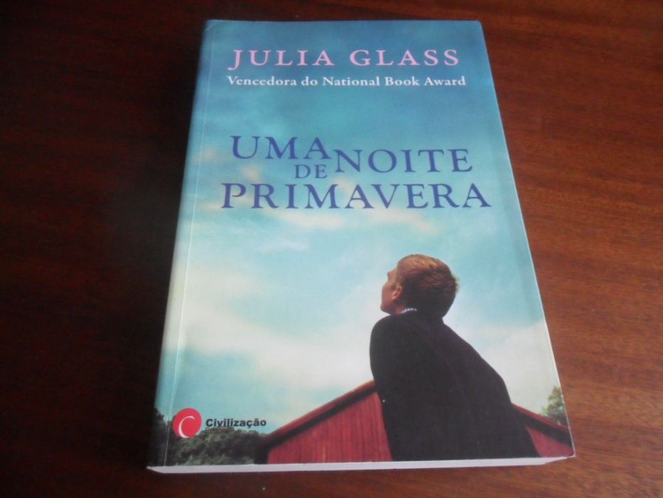 "Uma Noite de Primavera" de Julia Glass