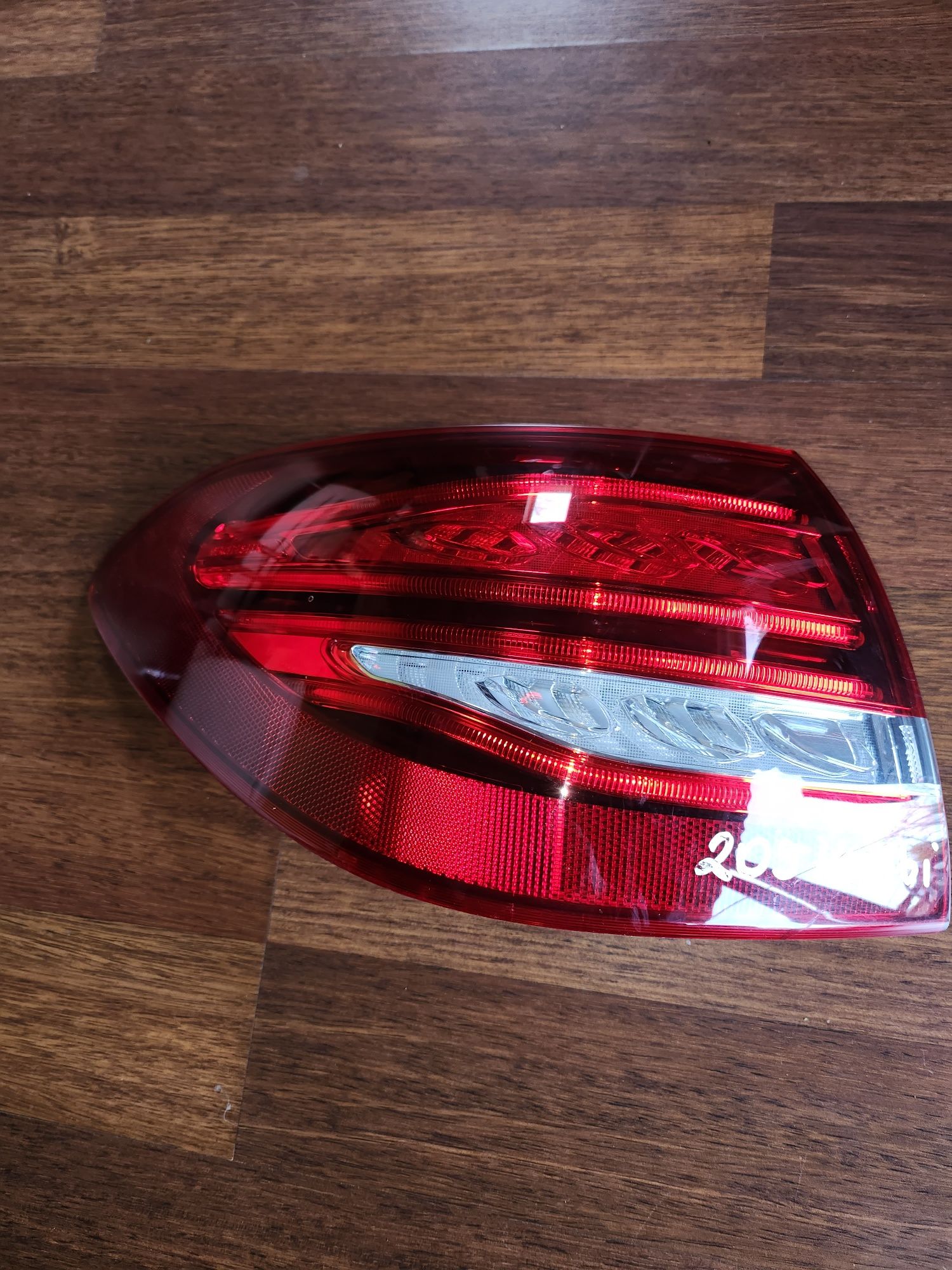 Lampa Lewa Mercedes C205 kombi led nr A 205. 906.  51 00