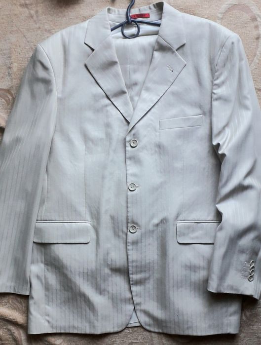 Garnitur męski w prążki 54