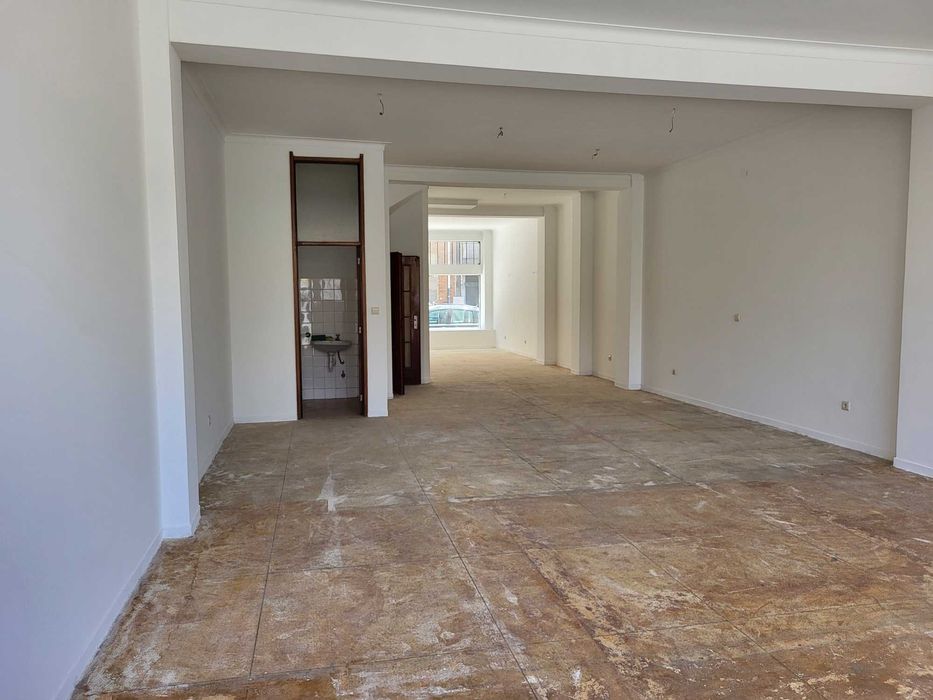 loja 2 frentes 2 pisos logradouro porto