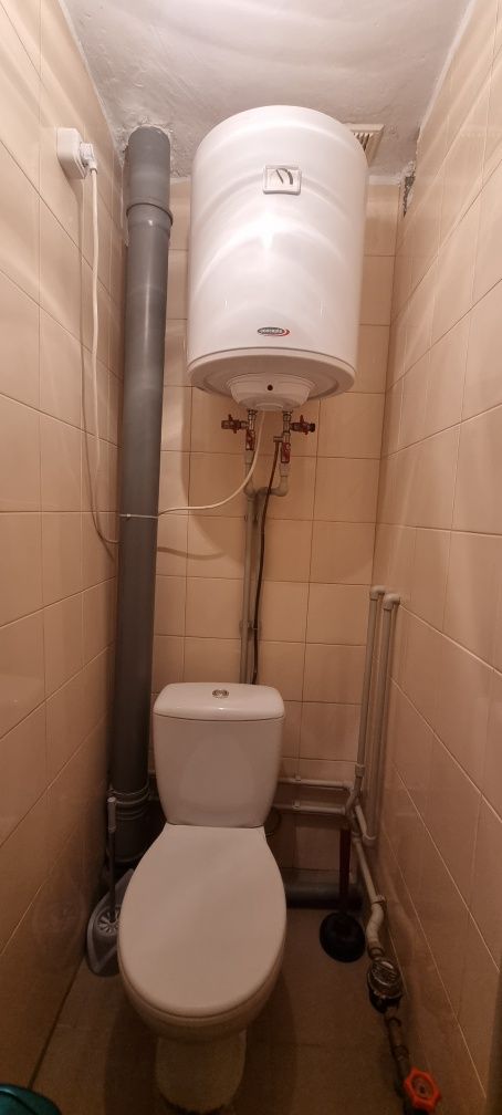 Актуально . Гарна  квартира на Таврійському.  Другий поверх .Кондиціон