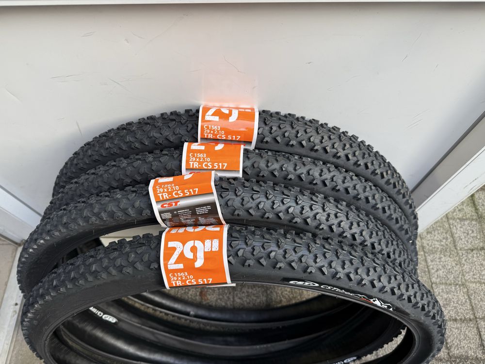 Cztery opony CST 29×2,1 C-1563 CABALLERO TR-CS482