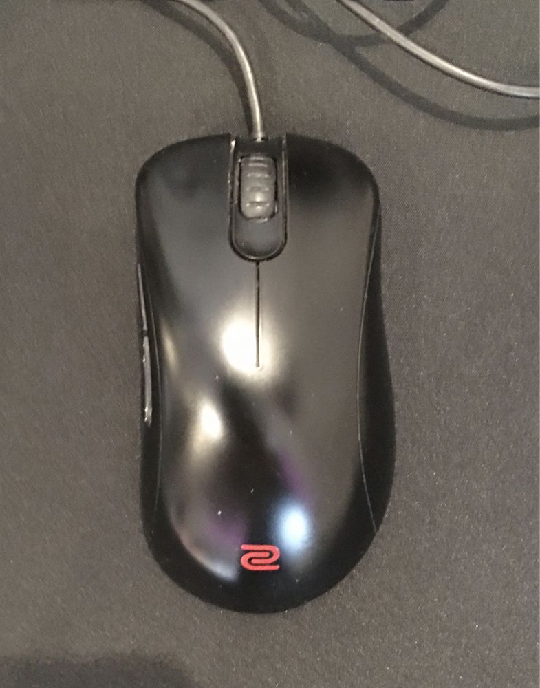 Myszka Zowie EC2-B