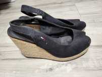 Koturny Tommy Hilfiger 39