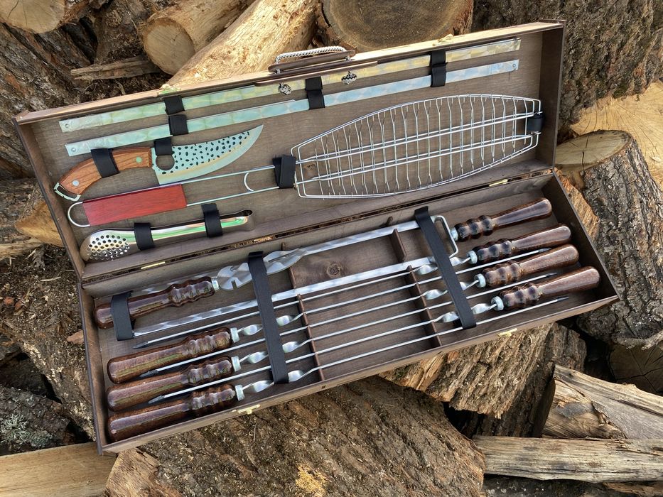 Набір Шампурів Подарунок  Чоловіку / Військовому/ Другу + мангал