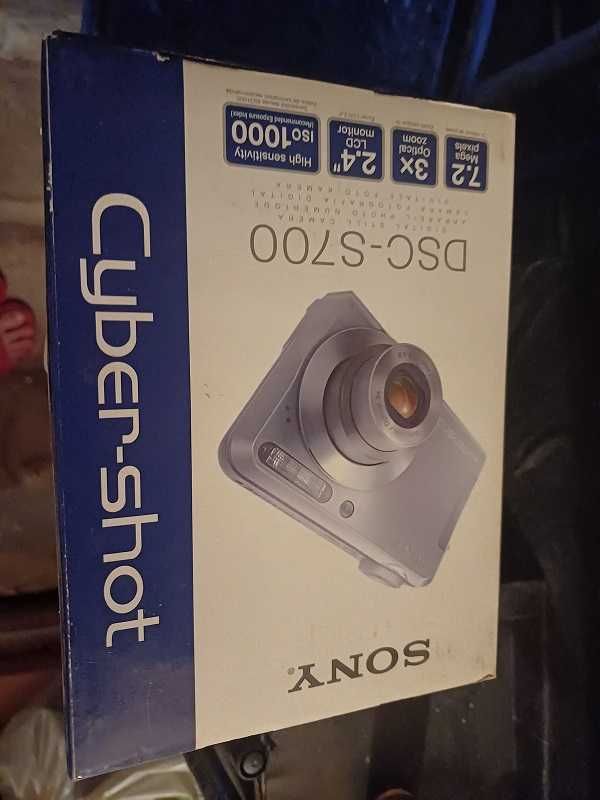 Mam na sprzedaż aparat sony DSC-S700